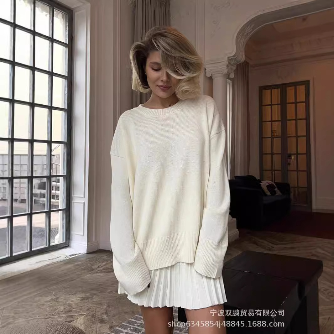 Jesienny sweter z dekoltem w j – Winter Clothing Gear recenzja i cena